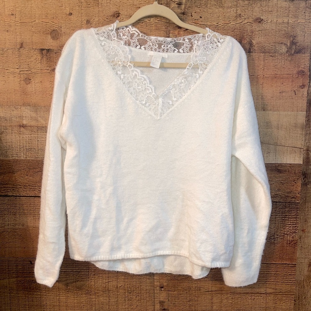 H&M soft white sweater with lace trim